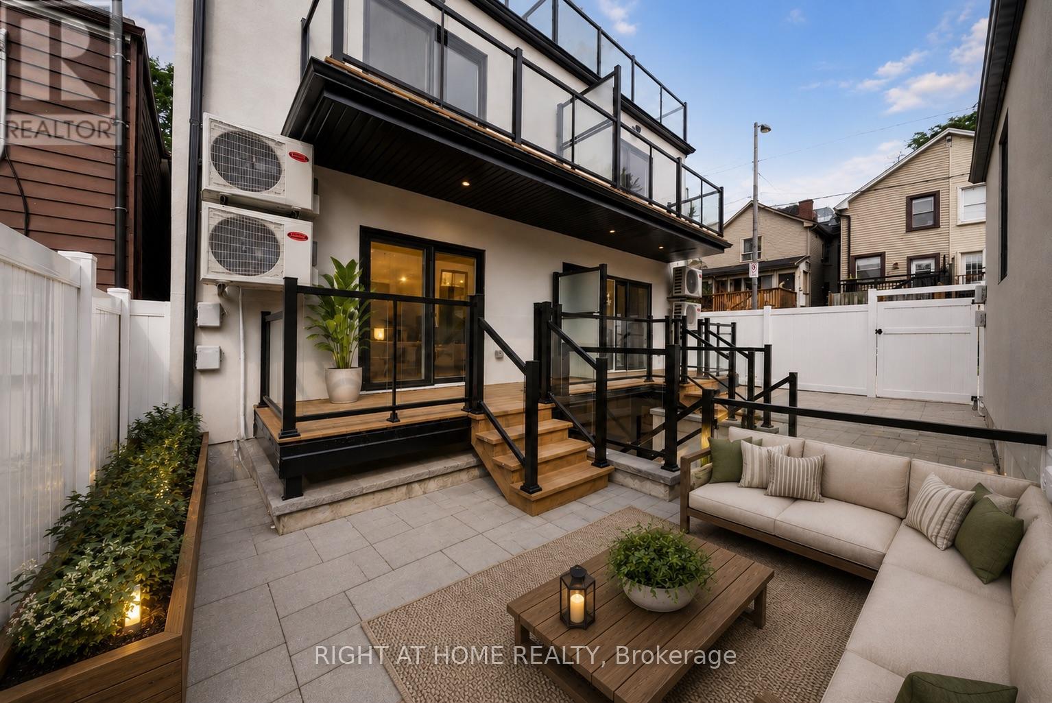 2 - 367 Howland Avenue, Toronto, Ontario M5R 3C1 - Photo 4 - C13687698