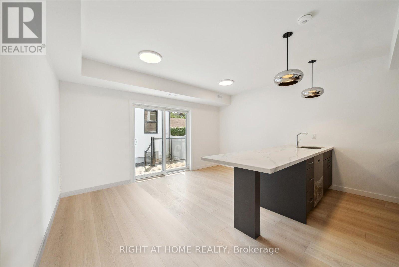 2 - 367 Howland Avenue, Toronto, Ontario M5R 3C1 - Photo 5 - C13687698