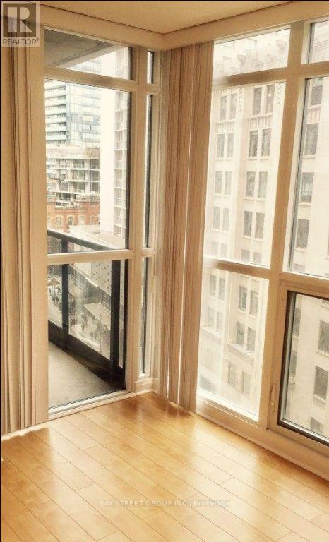 1008 - 25 Carlton Street, Toronto, Ontario  M5B 1L4 - Photo 3 - C13687704
