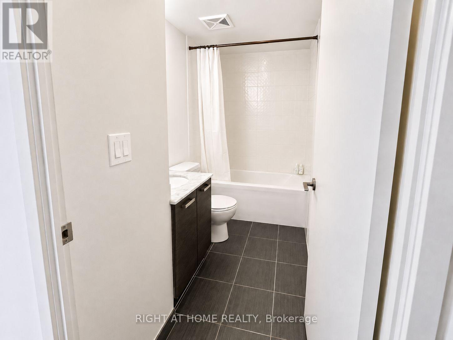 827e - 36 Lisgar Street, Toronto, Ontario  M6J 0C7 - Photo 7 - C13687874