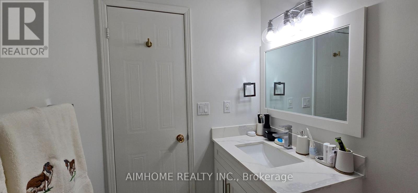 854 Attersley Drive, Oshawa, Ontario  L1K 1T9 - Photo 9 - E13685352