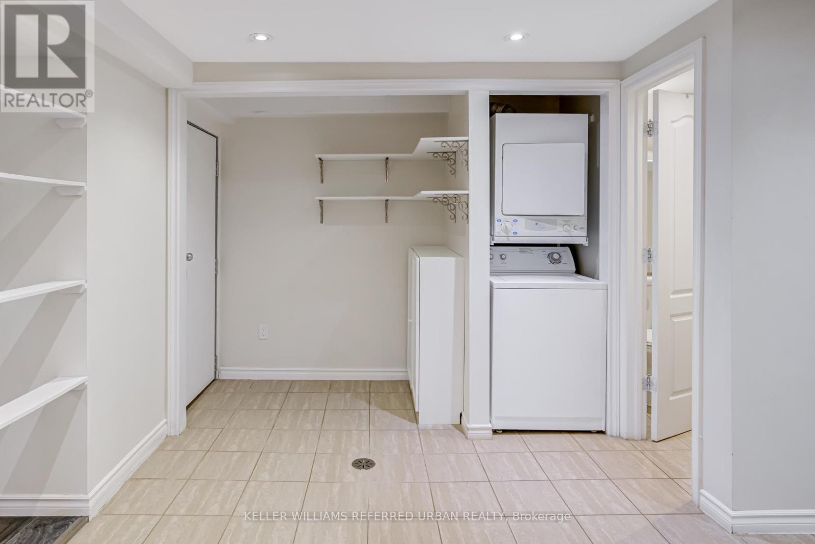 718 Edgewood Road S, Pickering, Ontario  L1V 2Z6 - Photo 7 - E13687734