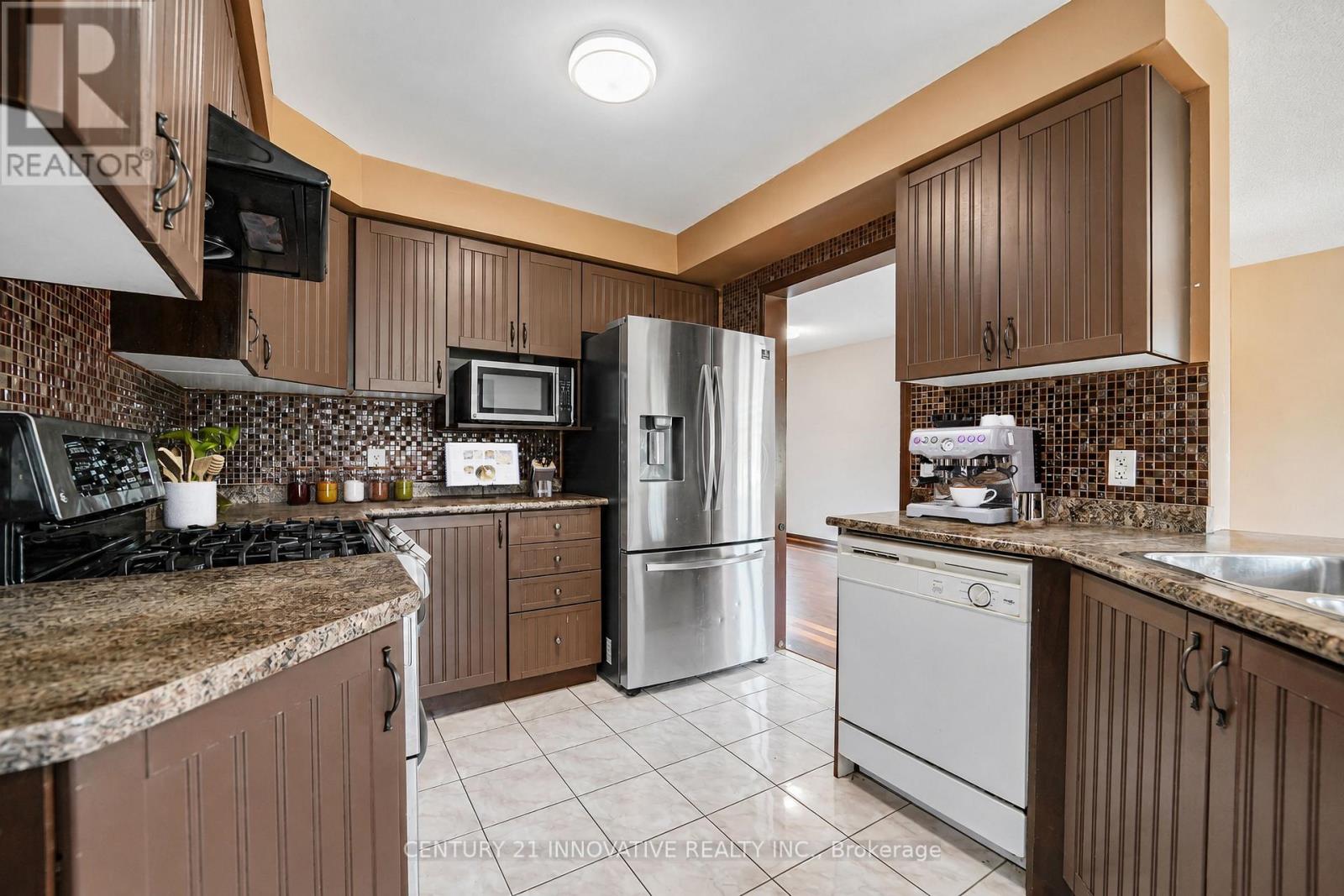 19 Tait Court, Toronto, Ontario  M1X 0B1 - Photo 5 - E13687744