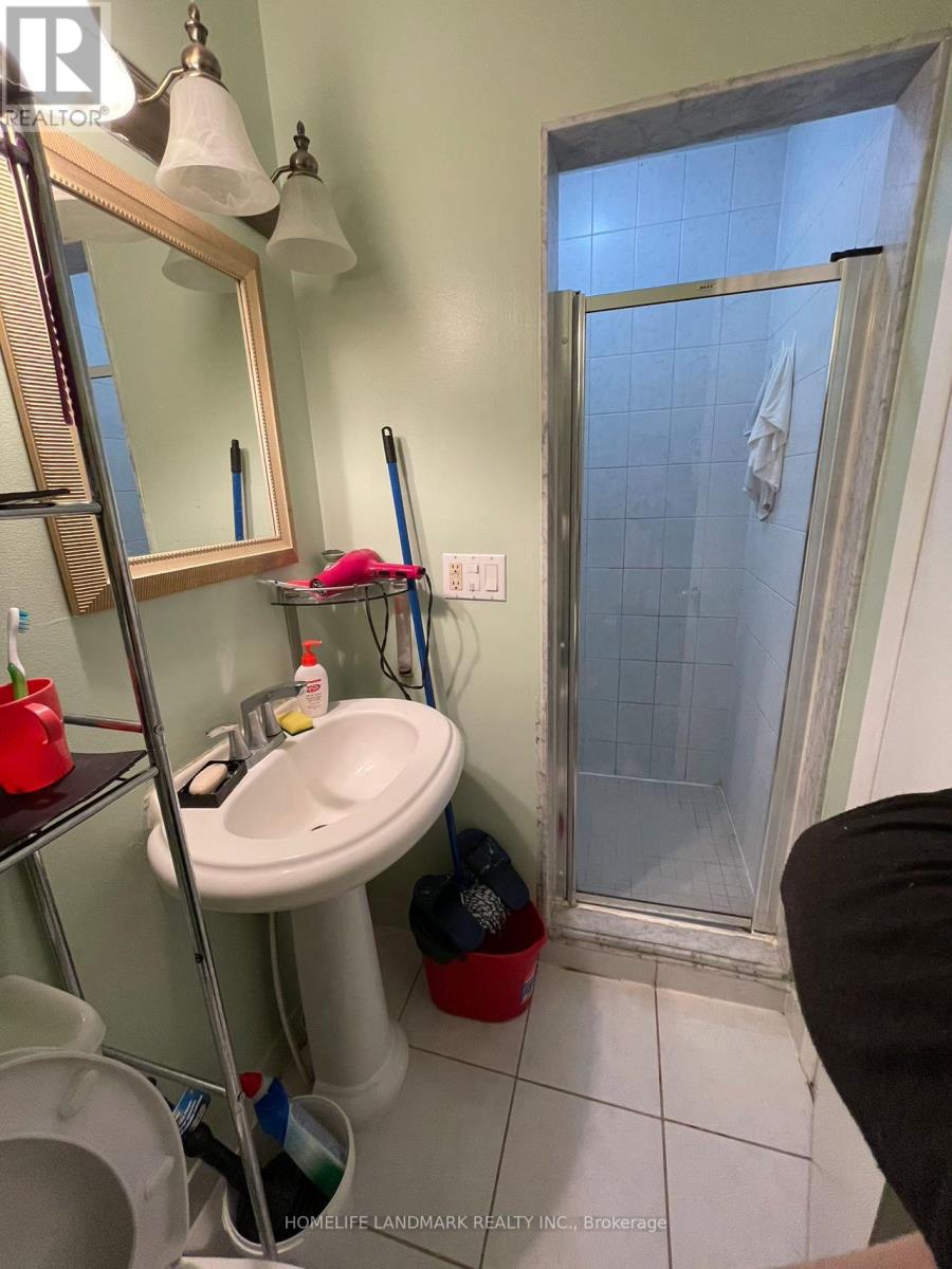 105 Rainier Square, Toronto, Ontario  M1T 3A1 - Photo 12 - E13687858