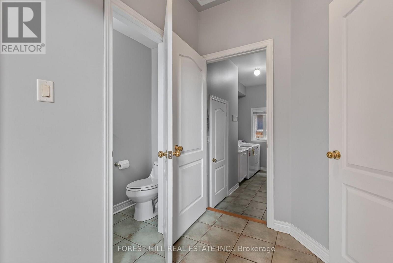 2 Foxfield Crescent, Vaughan, Ontario  L4K 5G2 - Photo 18 - N13687654