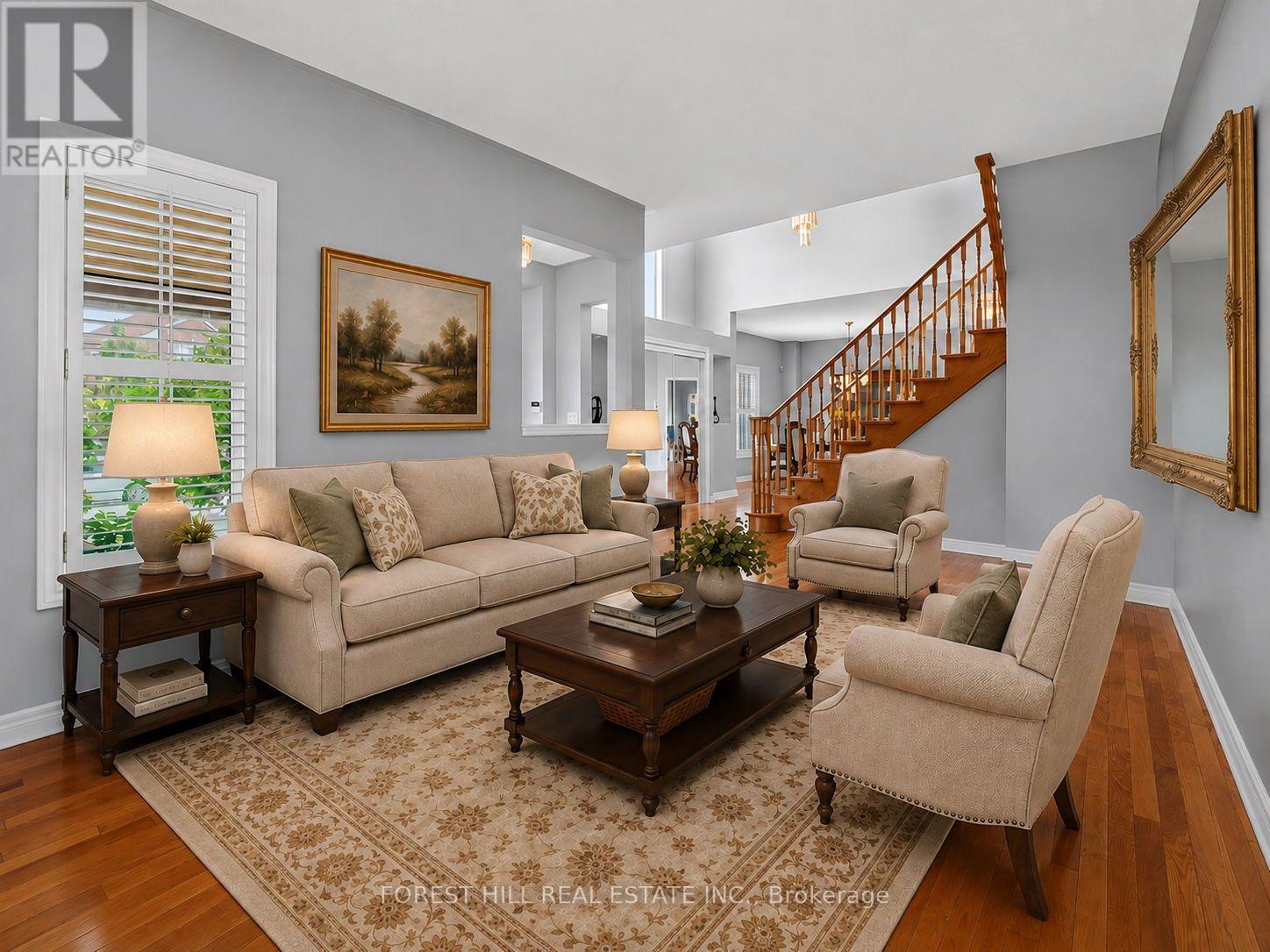 2 Foxfield Crescent, Vaughan, Ontario  L4K 5G2 - Photo 5 - N13687654