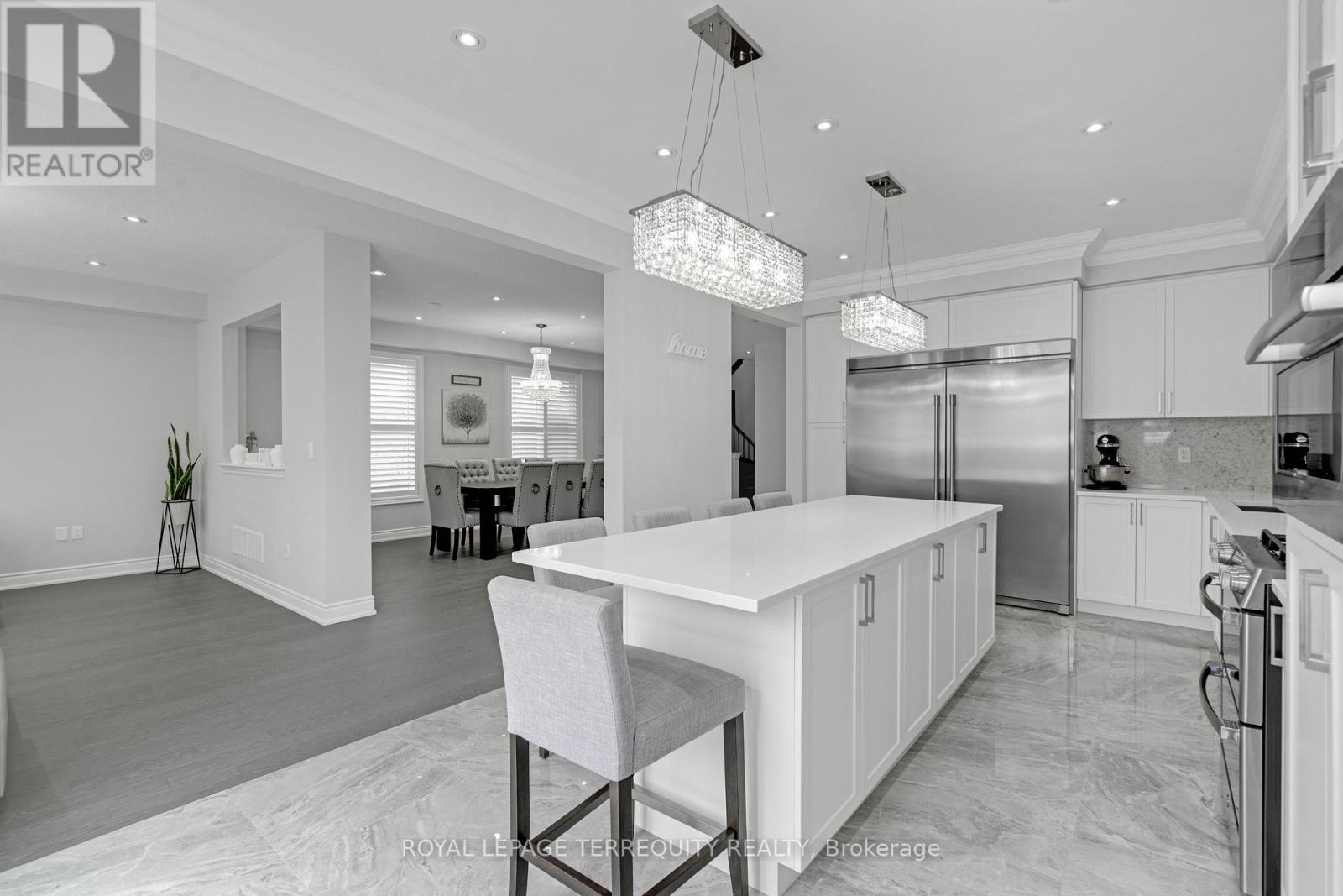 24 Hydrangea Hollow, East Gwillimbury, Ontario  L9N 0T3 - Photo 10 - N13687702