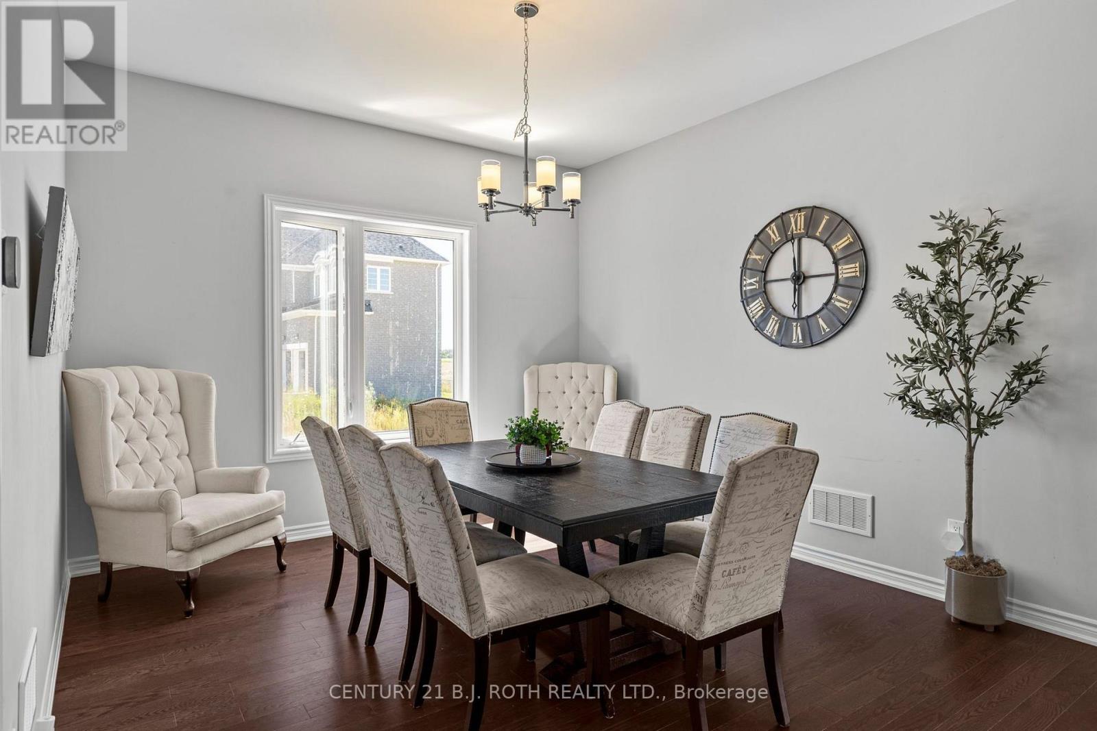 6 Henderson Street, Essa, Ontario  L3W 0A9 - Photo 11 - N13687828