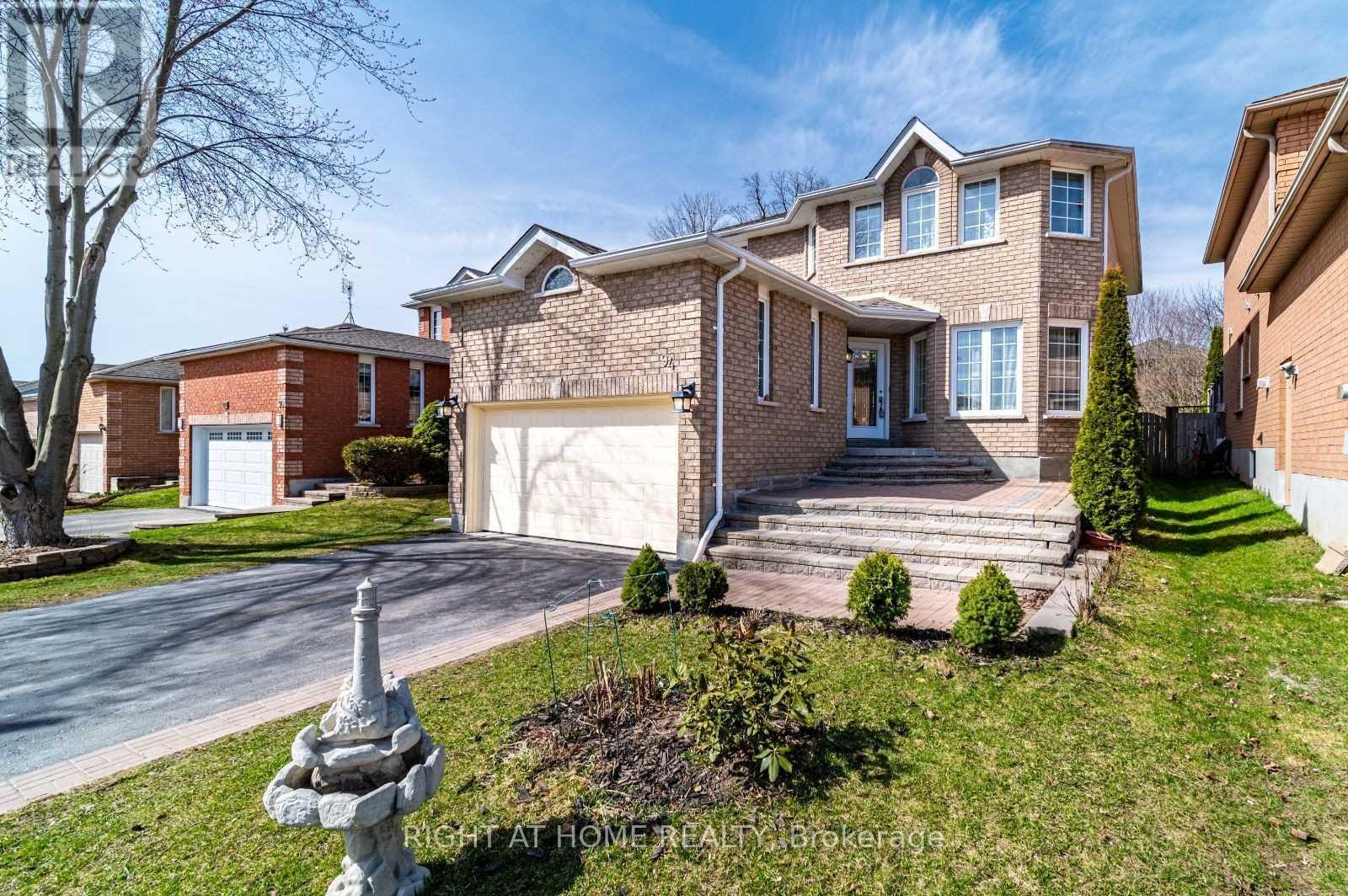 94 WARD DRIVE, barrie (painswick south), Ontario