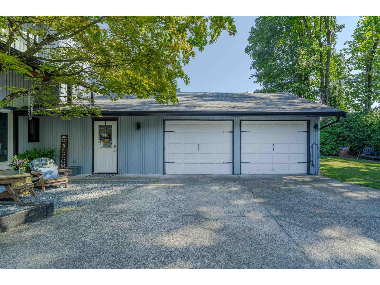 3525 Mckinley Court, Abbotsford, British Columbia  V2S 8L9 - Photo 5 - R3156463
