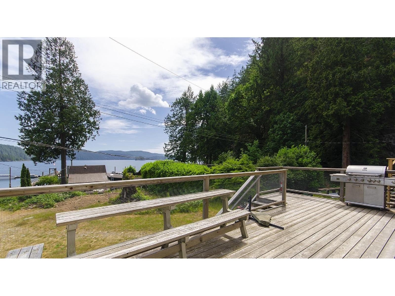 6 Brighton Beach, North Vancouver, British Columbia  V0V 0V0 - Photo 14 - R3093418