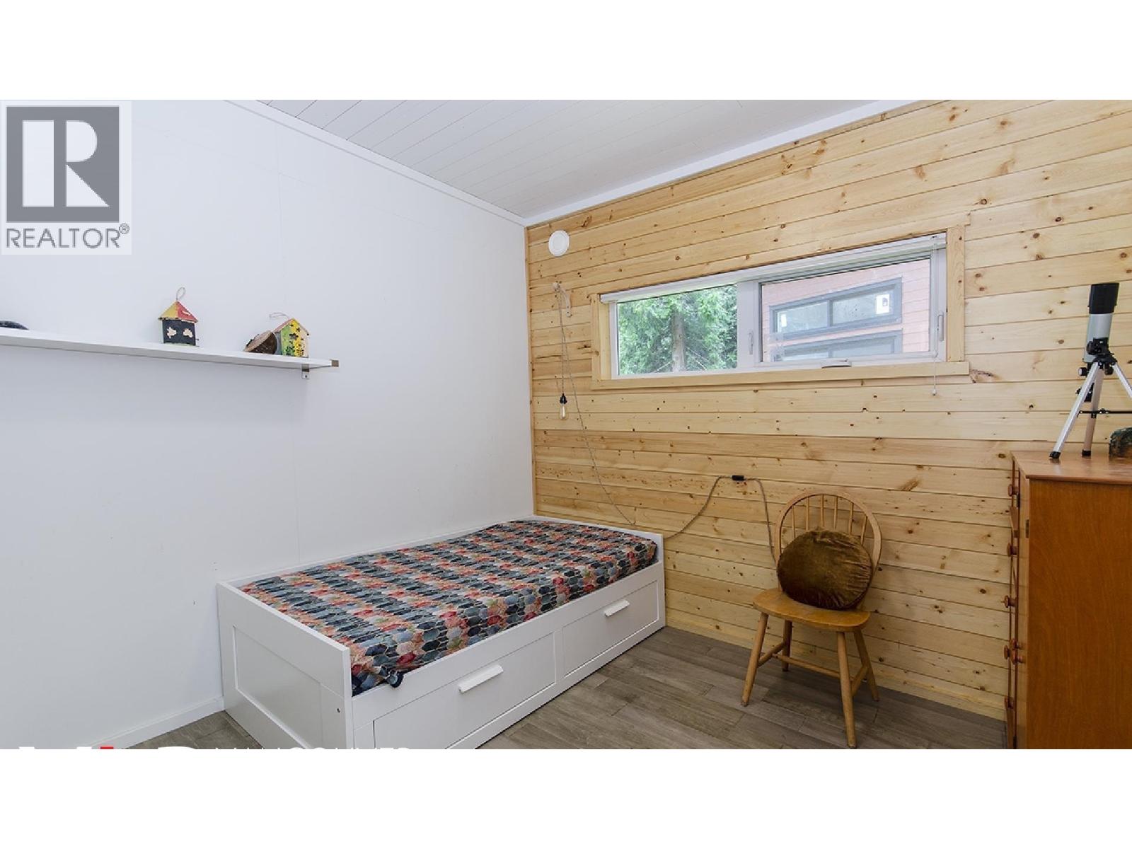 6 Brighton Beach, North Vancouver, British Columbia  V0V 0V0 - Photo 12 - R3093418
