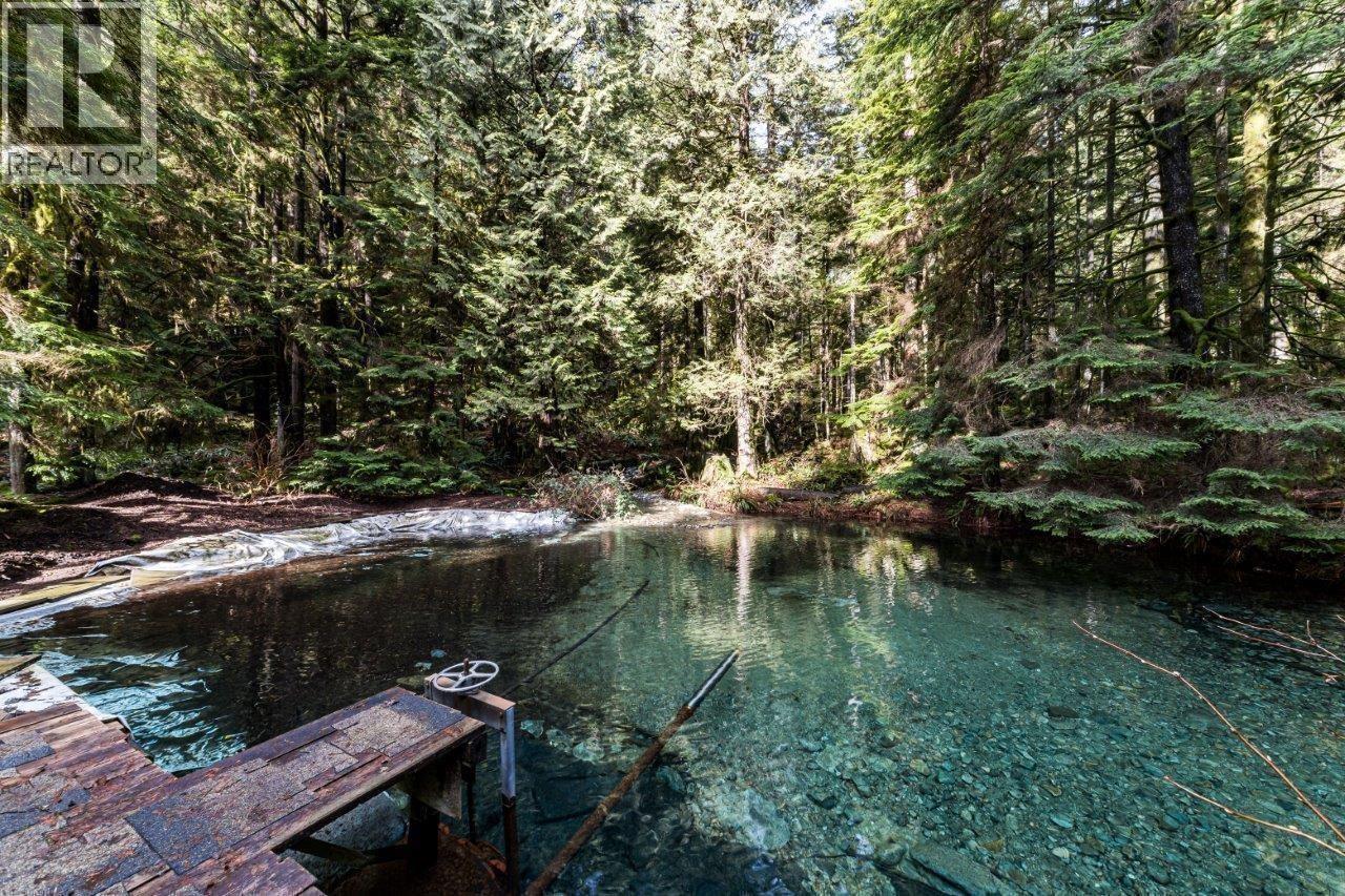 6 Brighton Beach, North Vancouver, British Columbia  V0V 0V0 - Photo 22 - R3093418