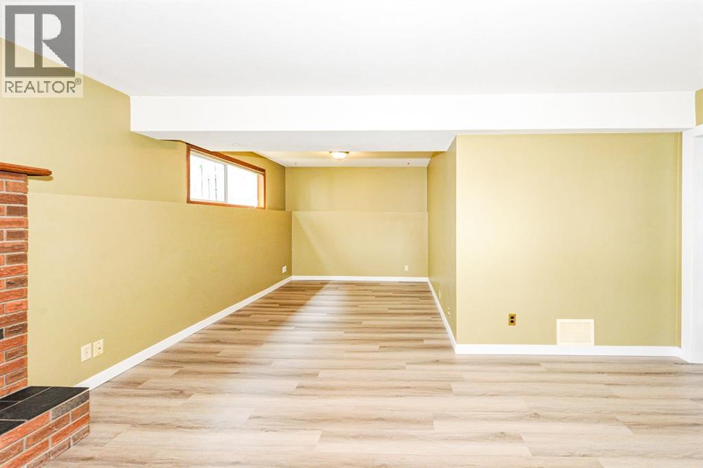 68 Elliott Drive, Camrose, Alberta  T4V 3X7 - Photo 26 - A2330879