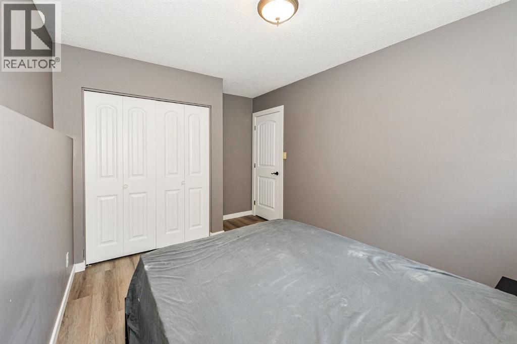 68 Elliott Drive, Camrose, Alberta  T4V 3X7 - Photo 37 - A2330879