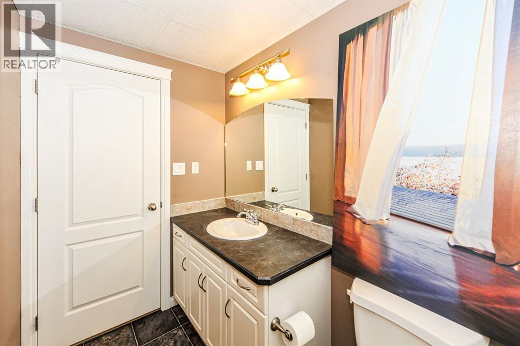 5604 28a, Camrose, Alberta  T4V 1T2 - Photo 36 - A2330917