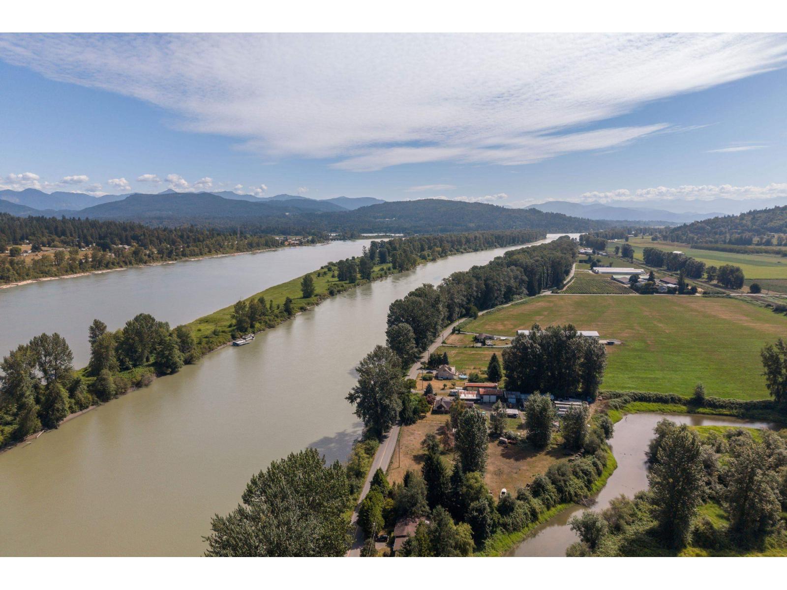 27612 River Road, Abbotsford, British Columbia  V4X 2H1 - Photo 15 - R3156674