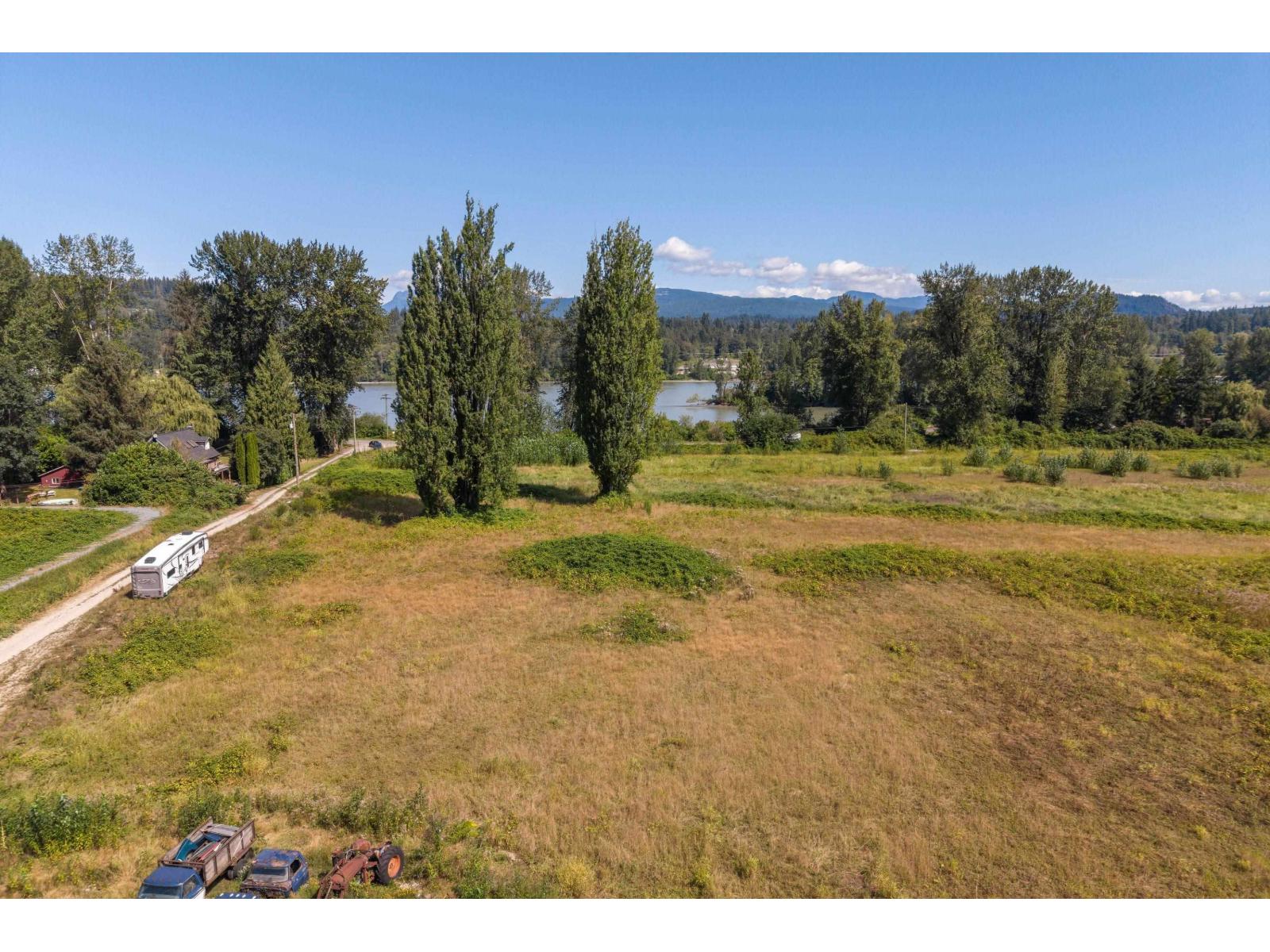 27612 River Road, Abbotsford, British Columbia  V4X 2H1 - Photo 8 - R3156674
