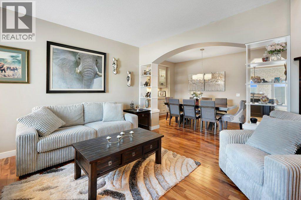 117 Marina Bay, Chestermere, Alberta  T1X 0P1 - Photo 4 - A2331014