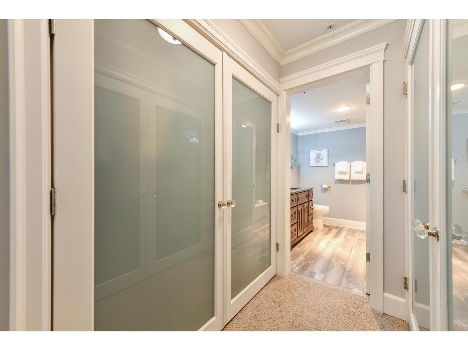 214 15350 19a Avenue, Surrey, British Columbia  V4A 9W1 - Photo 10 - R3156646