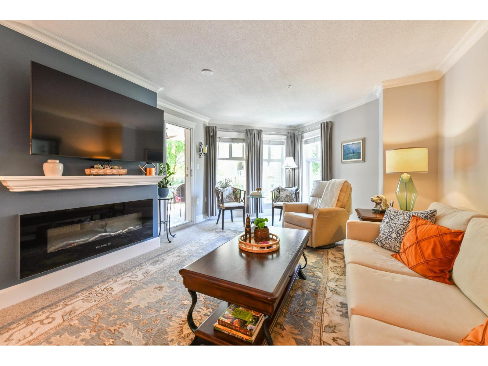 214 15350 19a Avenue, Surrey, British Columbia  V4A 9W1 - Photo 6 - R3156646
