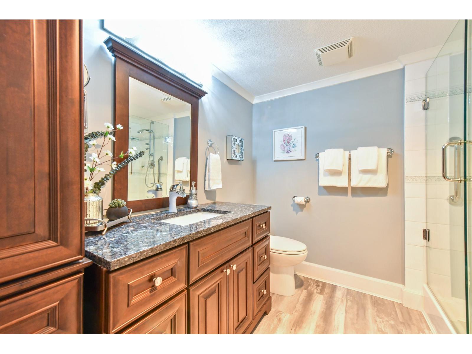 214 15350 19a Avenue, Surrey, British Columbia  V4A 9W1 - Photo 11 - R3156646