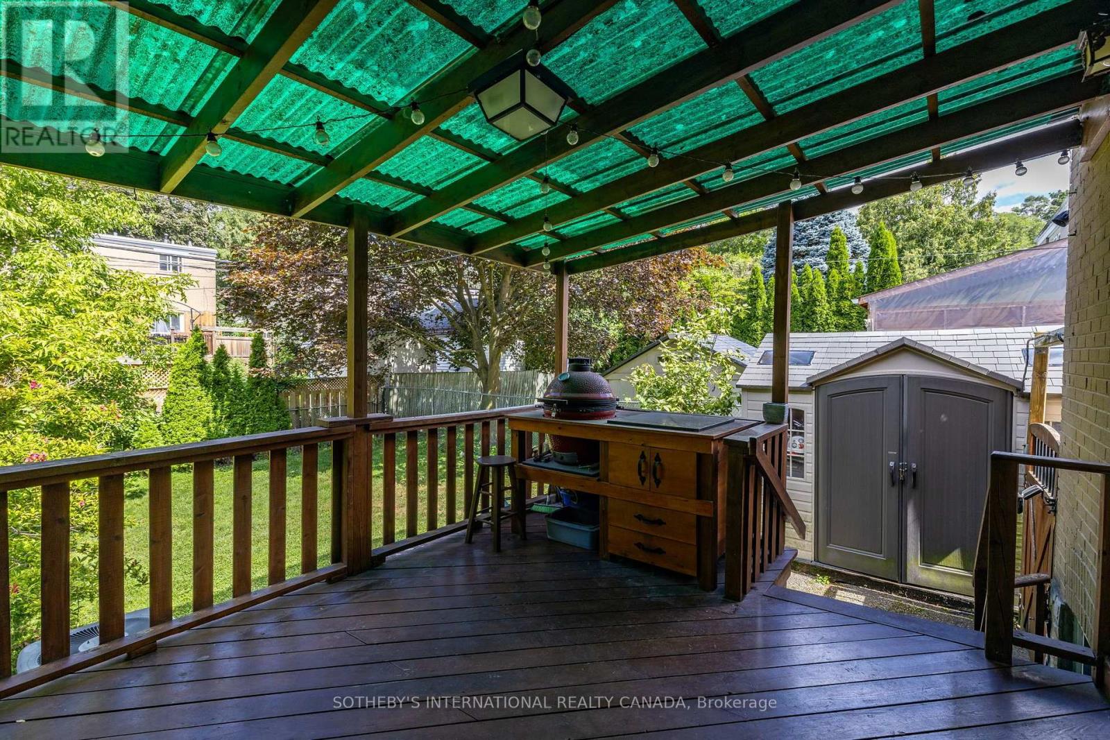 26 Magwood Court, Toronto, Ontario  M6S 2M5 - Photo 8 - W13687720