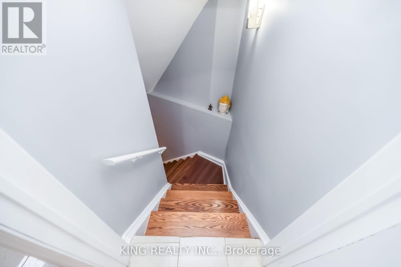 1427 Grossi Street, Mississauga, Ontario  L5V 1T9 - Photo 36 - W13687756