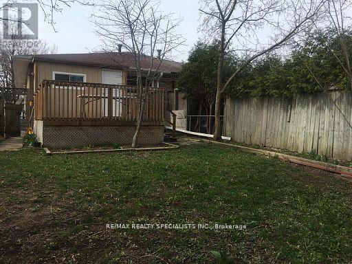 1499 Swanage Crescent, Mississauga, Ontario  L5J 3N7 - Photo 4 - W13687770