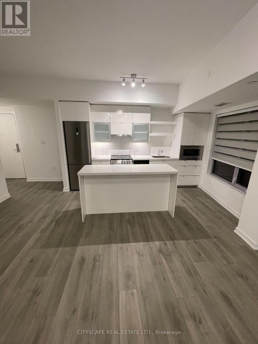 Ph09 - 2433 Dufferin Street, Toronto, Ontario  M6E 3T3 - Photo 10 - W13687796