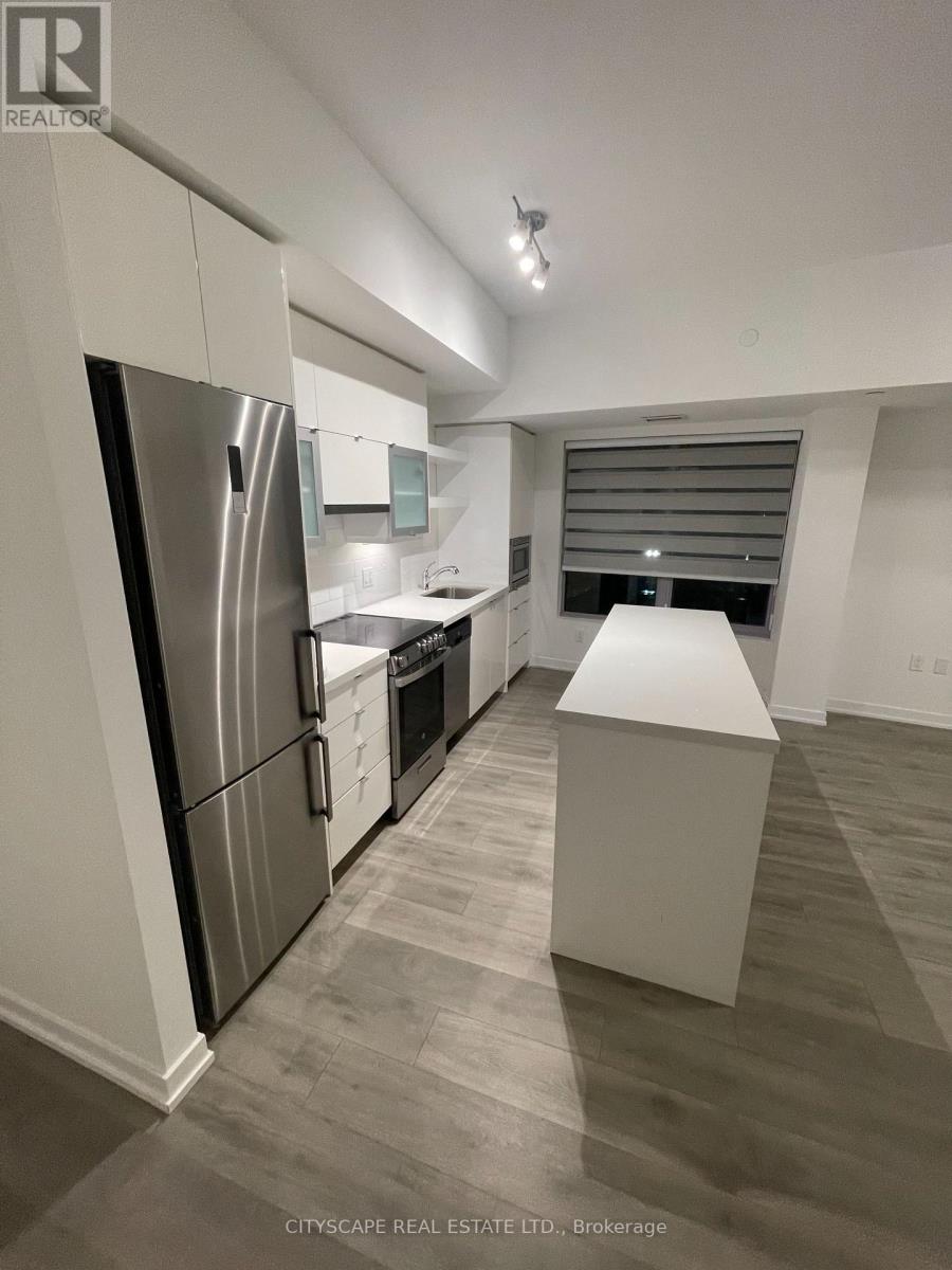 Ph09 - 2433 Dufferin Street, Toronto, Ontario  M6E 3T3 - Photo 8 - W13687796