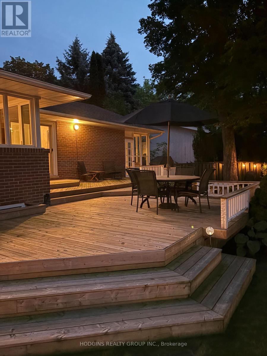 1837 Will Scarlett Drive, Mississauga, Ontario  L5K 1J6 - Photo 41 - W13687808