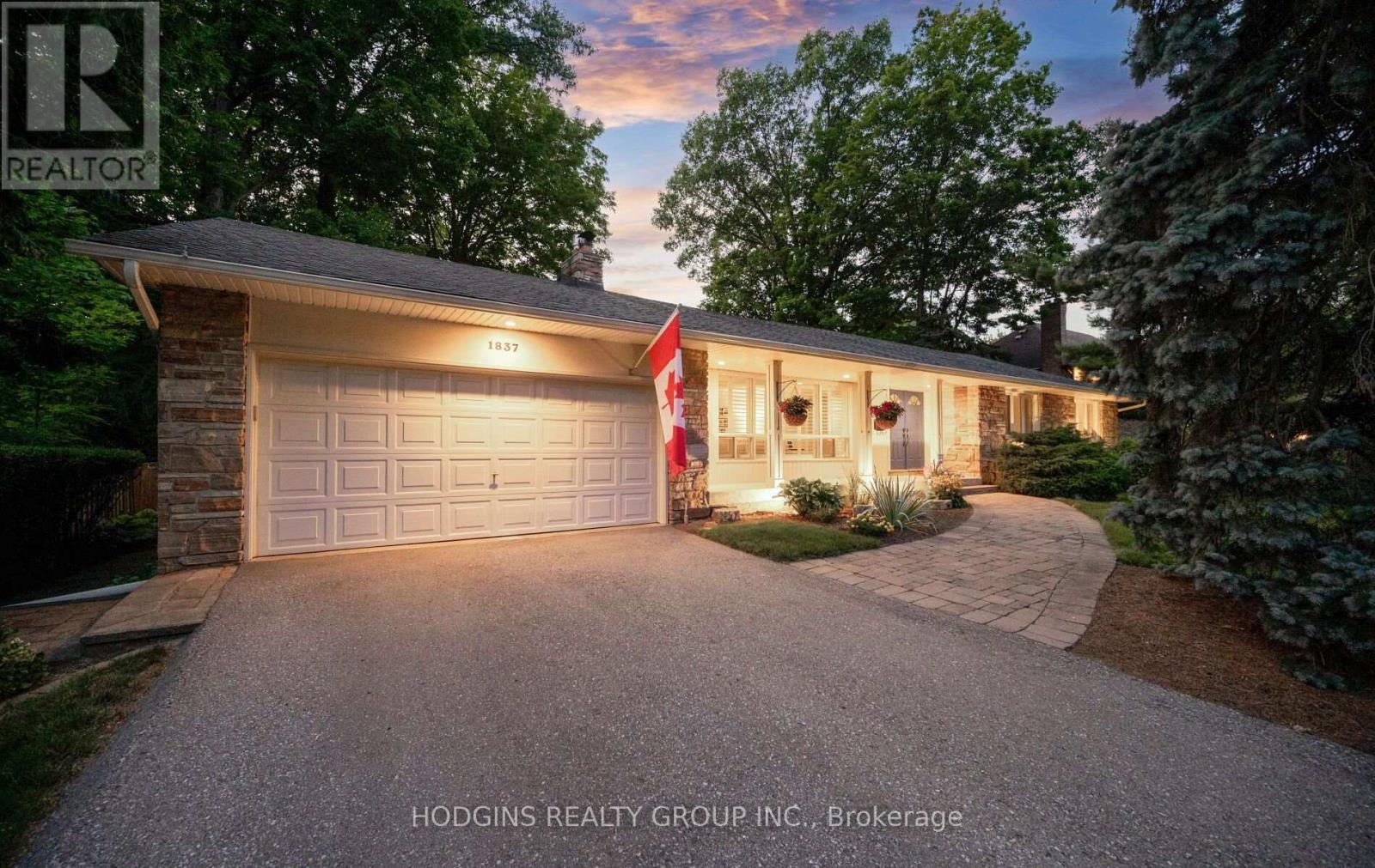 1837 Will Scarlett Drive, Mississauga, Ontario  L5K 1J6 - Photo 44 - W13687808