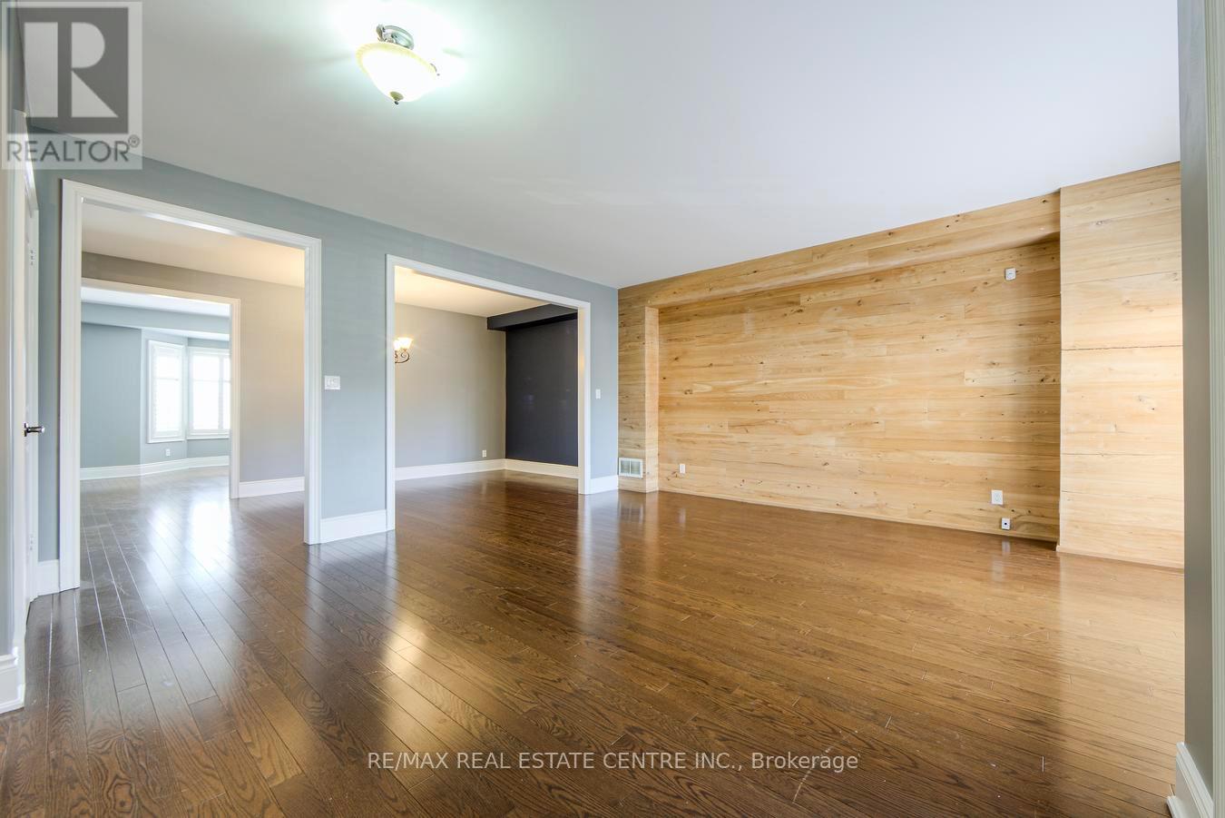 9075 Derry Road, Milton, Ontario  L9T 7Y9 - Photo 4 - W13687824
