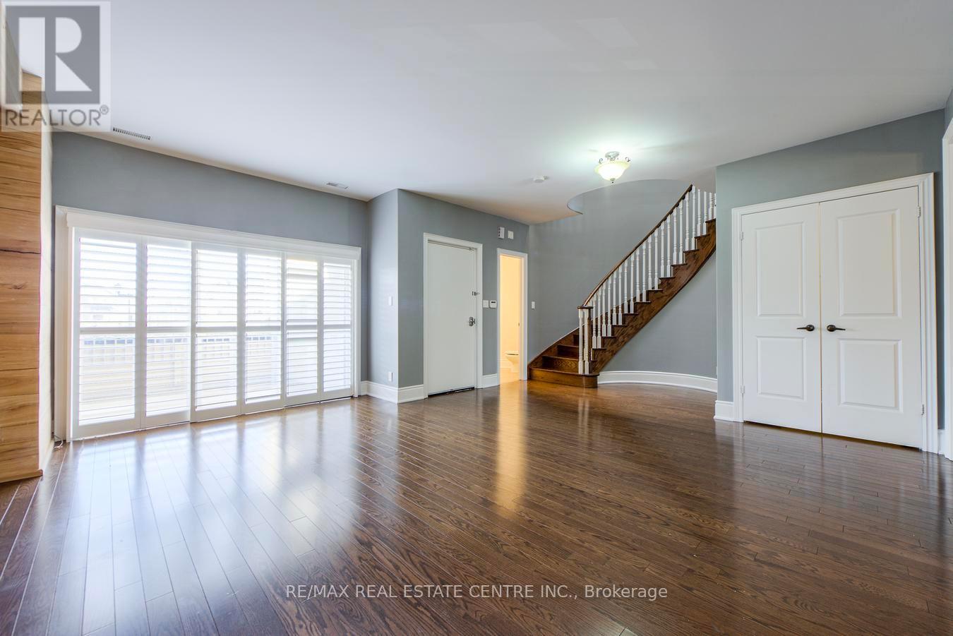 9075 Derry Road, Milton, Ontario  L9T 7Y9 - Photo 7 - W13687824