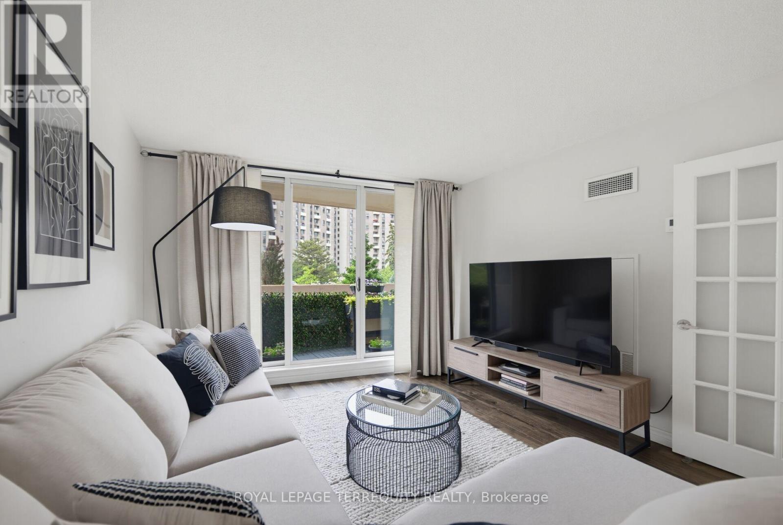 210 - 299 Mill Road, Toronto, Ontario  M9C 4V9 - Photo 8 - W13687854