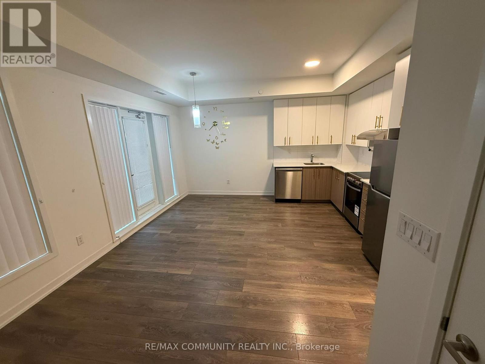 109 - 130 Canon Jackson Drive, Toronto, Ontario  M6M 3Y4 - Photo 11 - W13687866
