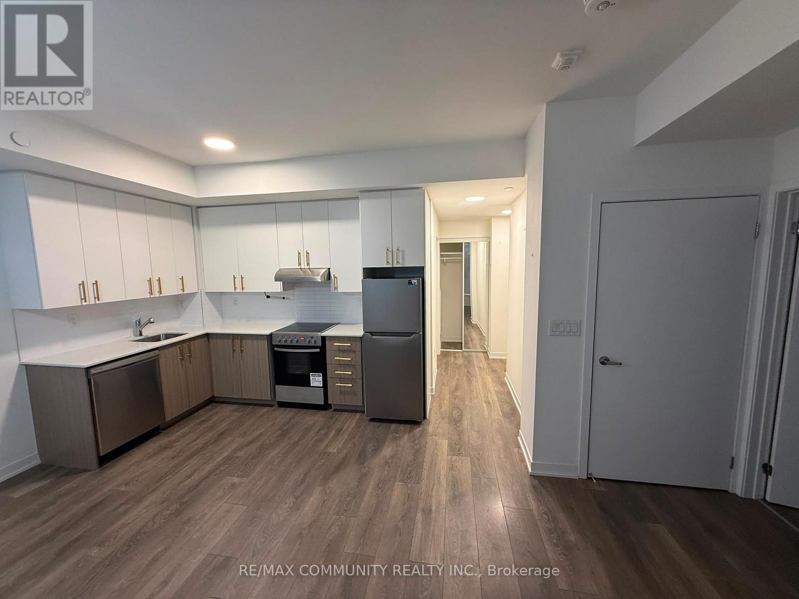 109 - 130 Canon Jackson Drive, Toronto, Ontario  M6M 3Y4 - Photo 4 - W13687866
