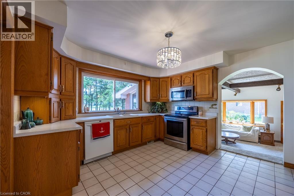 17 Donjon Boulevard, Port Dover, Ontario  N0A 1N7 - Photo 10 - 40855899