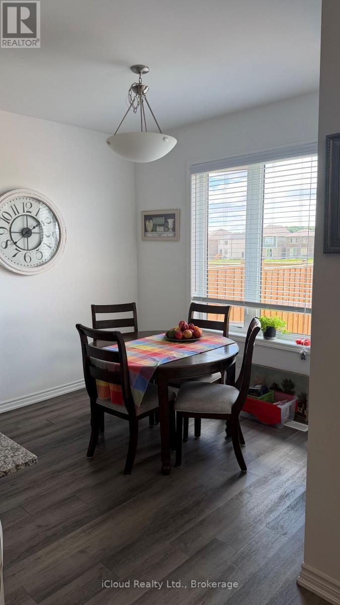 74 Forestwalk Street, Kitchener, Ontario  N2R 0S3 - Photo 6 - X13687650