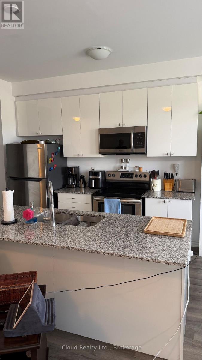 74 Forestwalk Street, Kitchener, Ontario  N2R 0S3 - Photo 7 - X13687650
