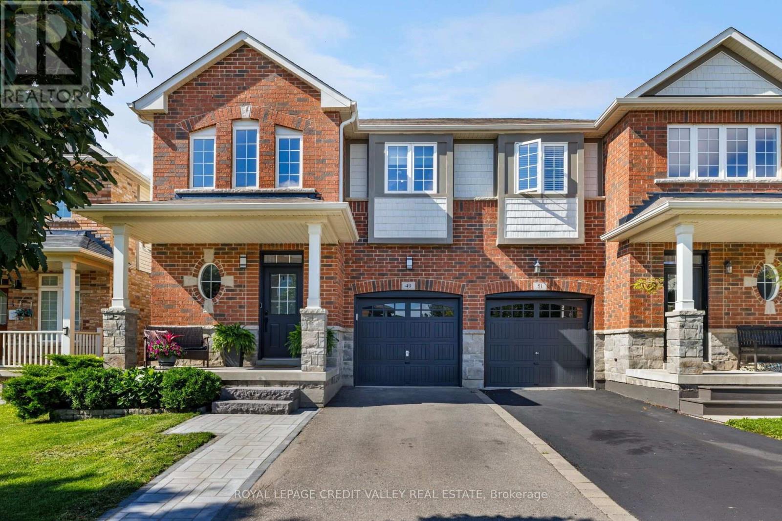 49 Bousfield Court, Hamilton, Ontario  L8B 0T3 - Photo 2 - X13687656