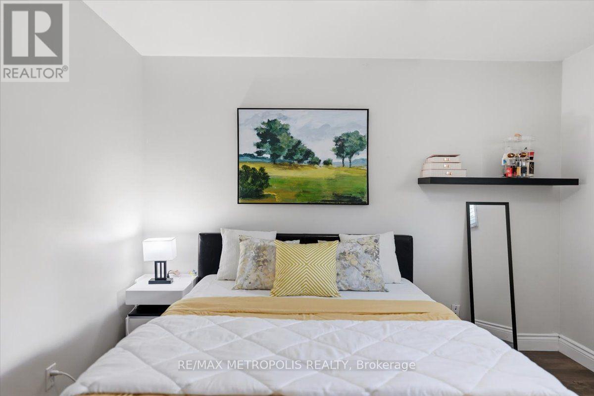 615 Dogwood Lane, Waterloo, Ontario  N2L 4Y2 - Photo 10 - X13687774