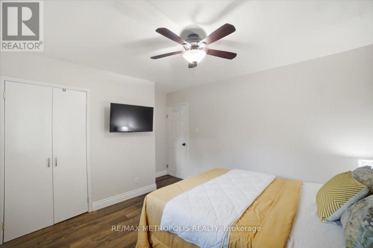 615 Dogwood Lane, Waterloo, Ontario  N2L 4Y2 - Photo 12 - X13687774