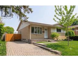 615 DOGWOOD LANE, Waterloo, Ontario