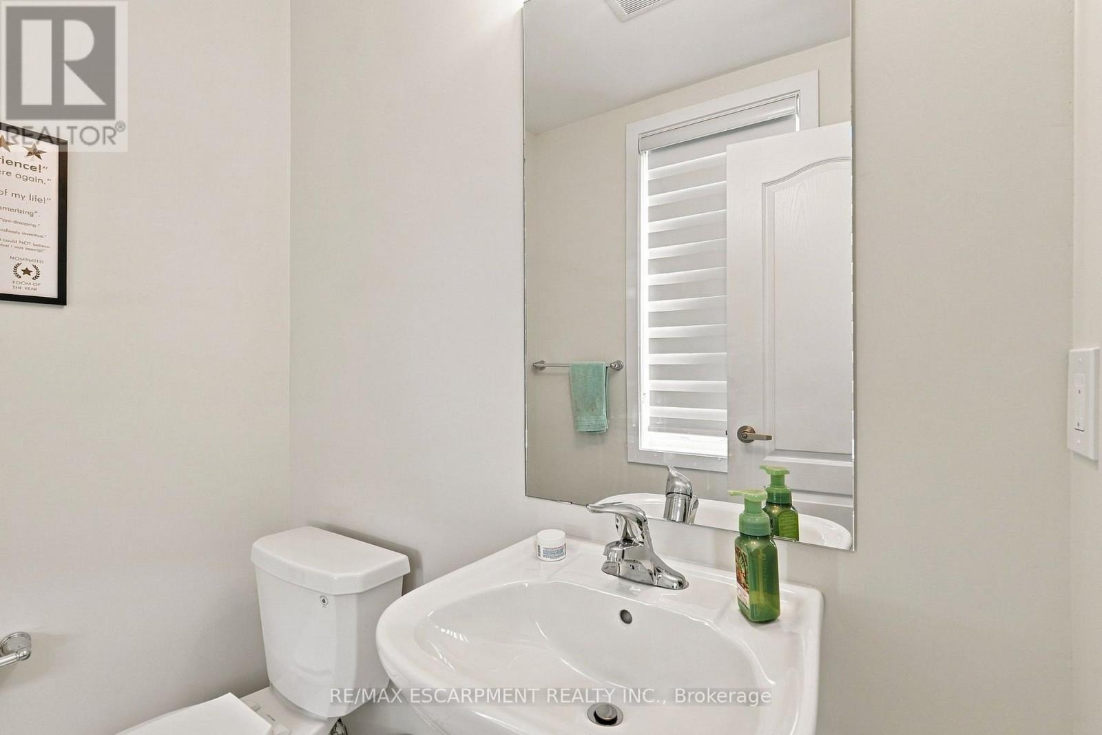 241 Melody Lane, Thorold, Ontario  L3B 5N5 - Photo 10 - X13687790