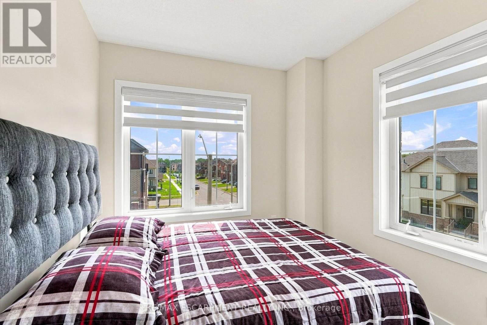 241 Melody Lane, Thorold, Ontario  L3B 5N5 - Photo 11 - X13687790