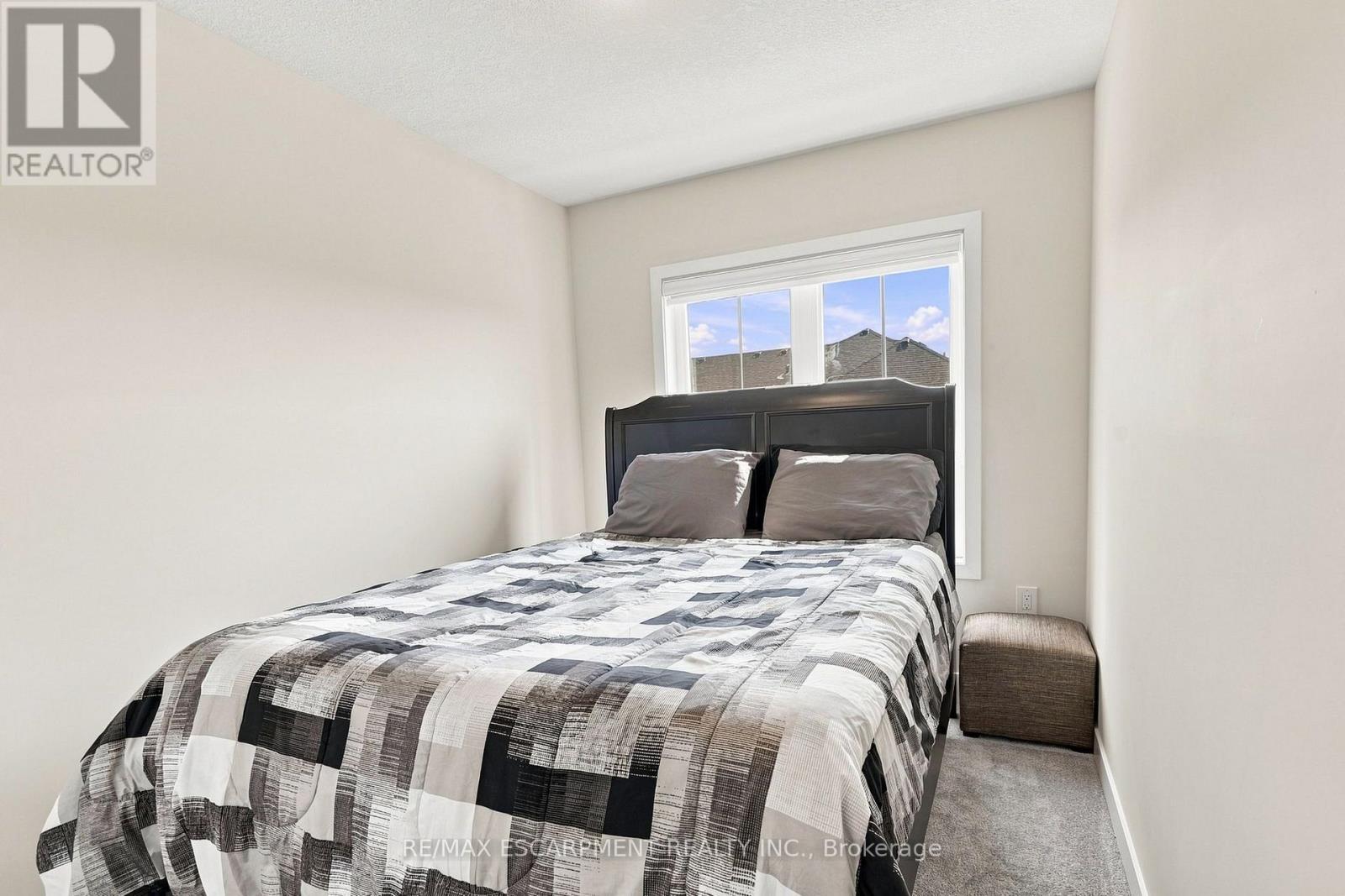 241 Melody Lane, Thorold, Ontario  L3B 5N5 - Photo 13 - X13687790