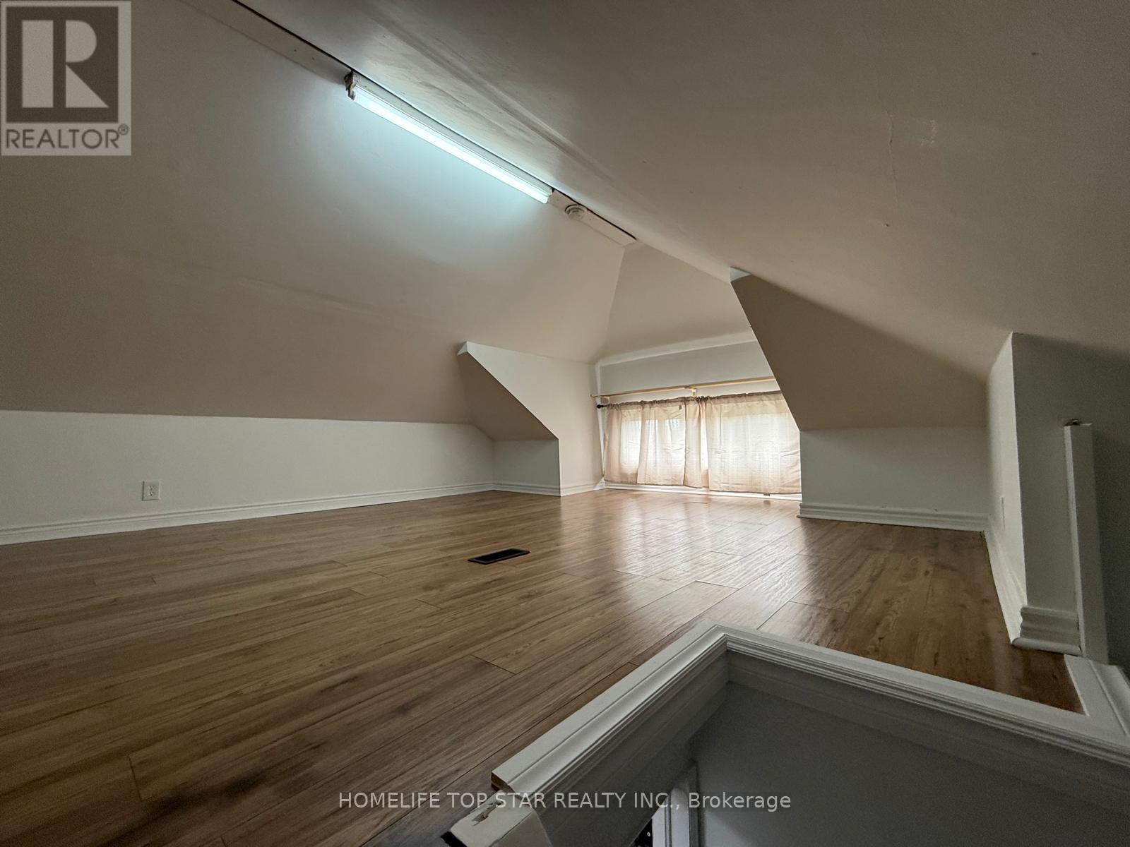 5341 Mcrae Street N, Niagara Falls, Ontario  L2E 1R3 - Photo 10 - X13687834