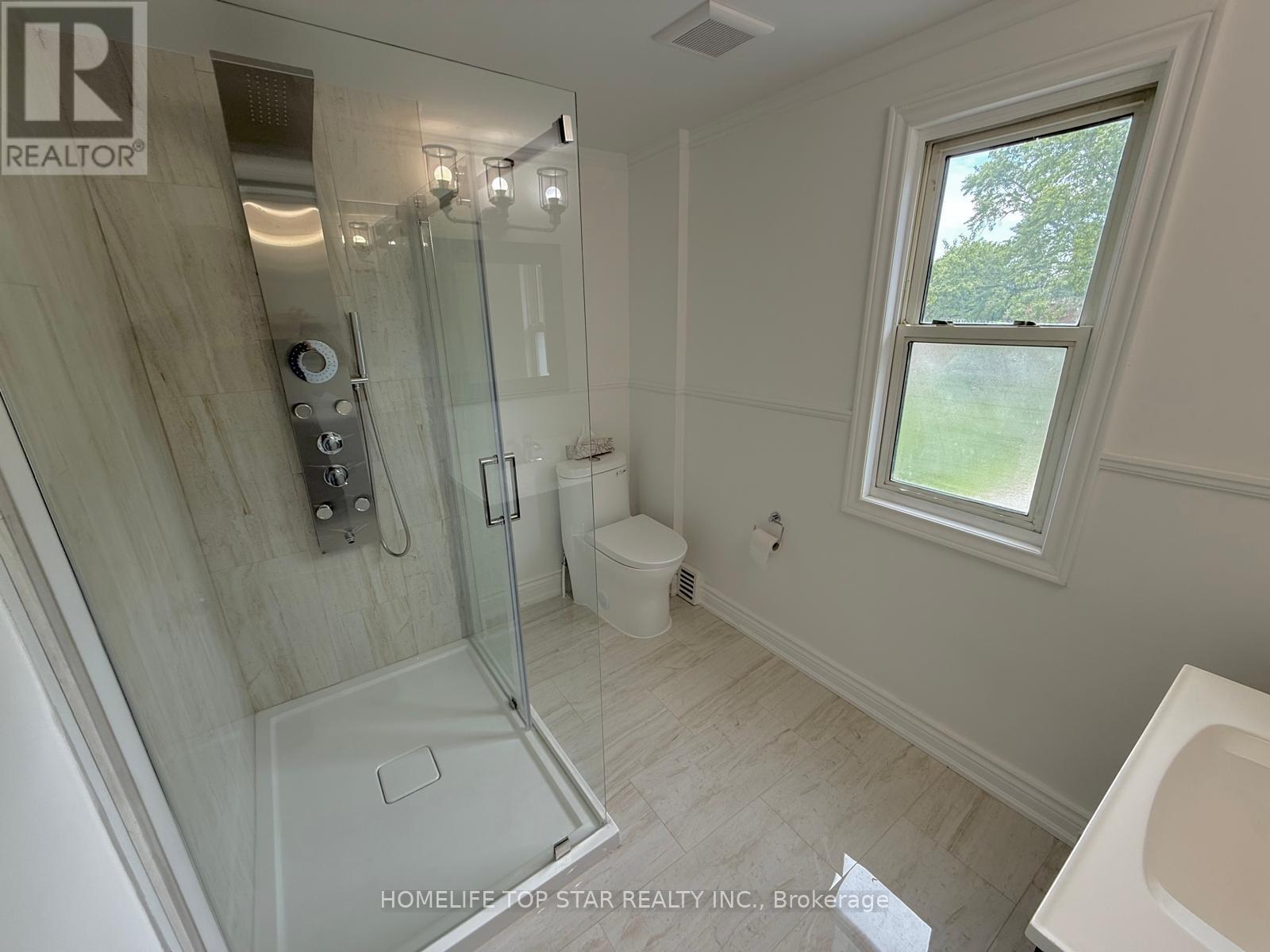 5341 Mcrae Street N, Niagara Falls, Ontario  L2E 1R3 - Photo 15 - X13687834